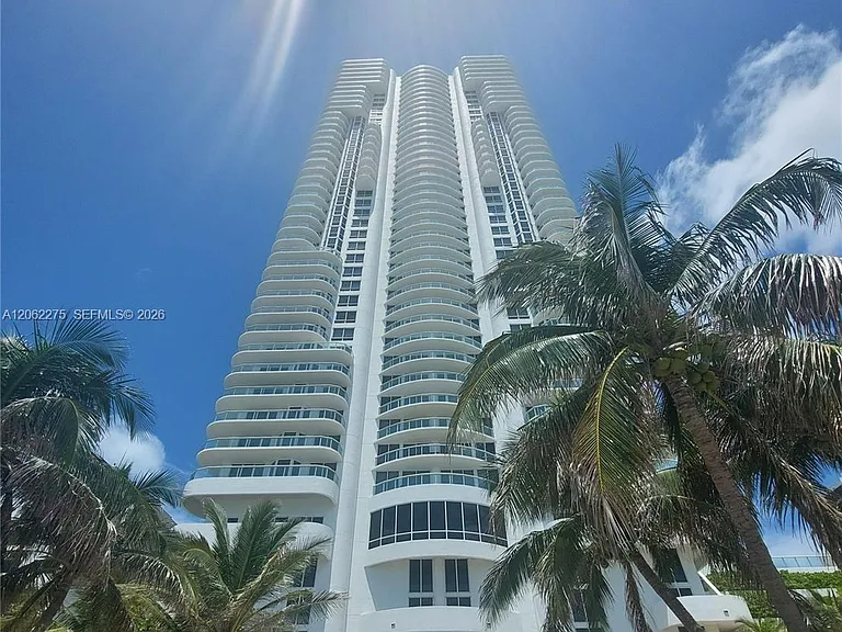 6365 Collins Ave #905 — Photo 36