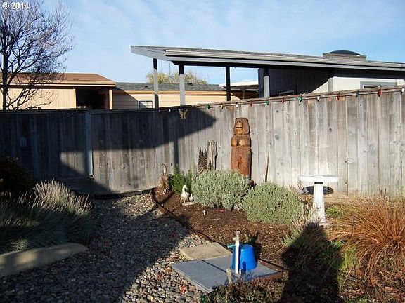 5th image of 109 E Amanda Ct