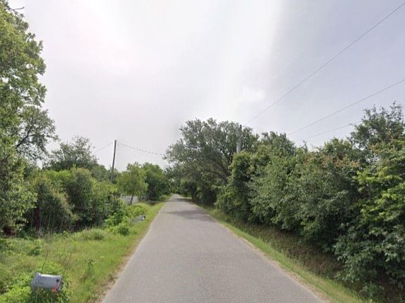 3rd image of 7550 Hacker Rd