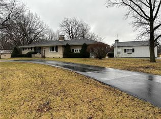 3526 Us Route 136, Armstrong, IL 61812