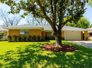 8642 Ruthby St, Houston, TX 77061