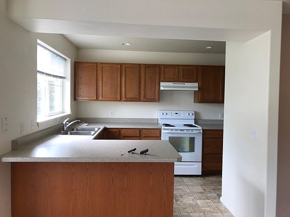 2nd image of 1098 Longbow Ln #3e-bldg 3