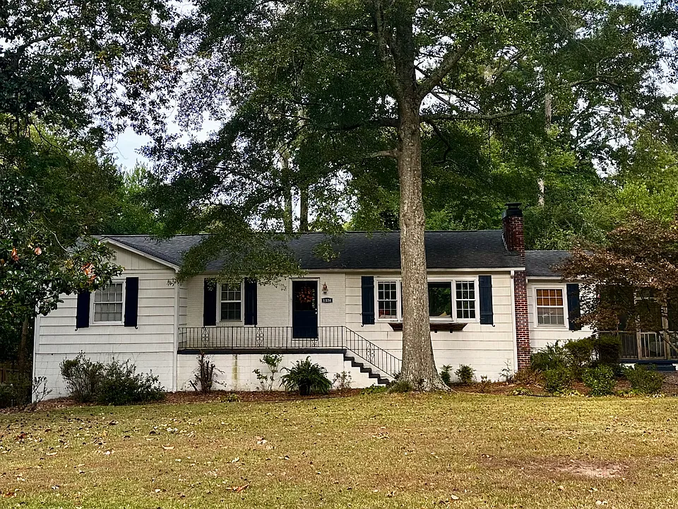 1334 Columbia Dr