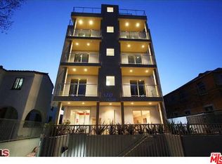 819 S Holt Ave #300, Los Angeles, CA 90035