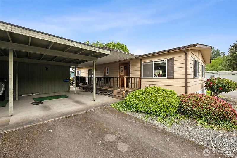 3rd image of 2827 34th Avenue Ct E #58
