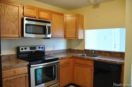 3rd image of 26727 W Carnegie Park Dr #1