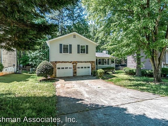 3rd image of 2838 Porter Dr