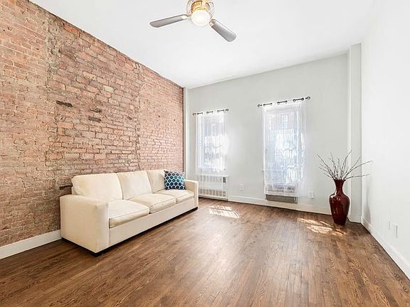 4th image of 305 E 83rd St APT 1C