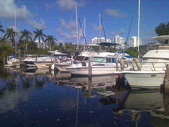 4th image of 3475 N Country Club Dr #7
