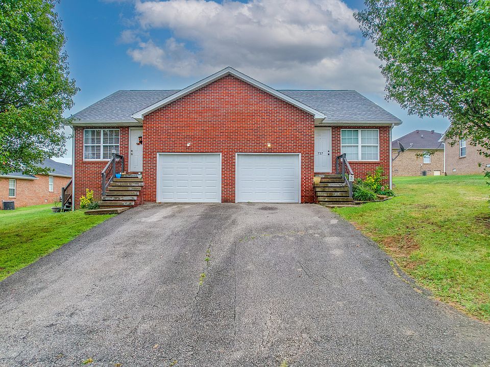 1st image of 735/737 Cobbler Ln E