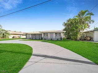 5275 Stratford Ct, Cape Coral, FL 33904