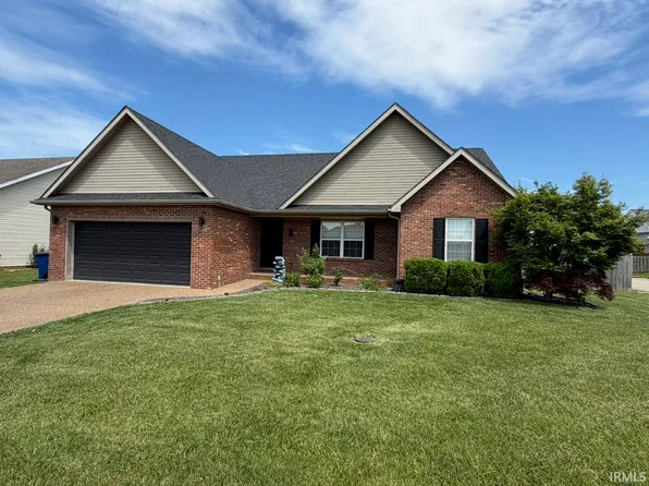 9301 Hedgewood Ct, Evansville, IN 47725