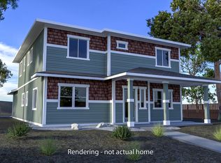 1594 NW Kingwood Ave, Redmond, OR