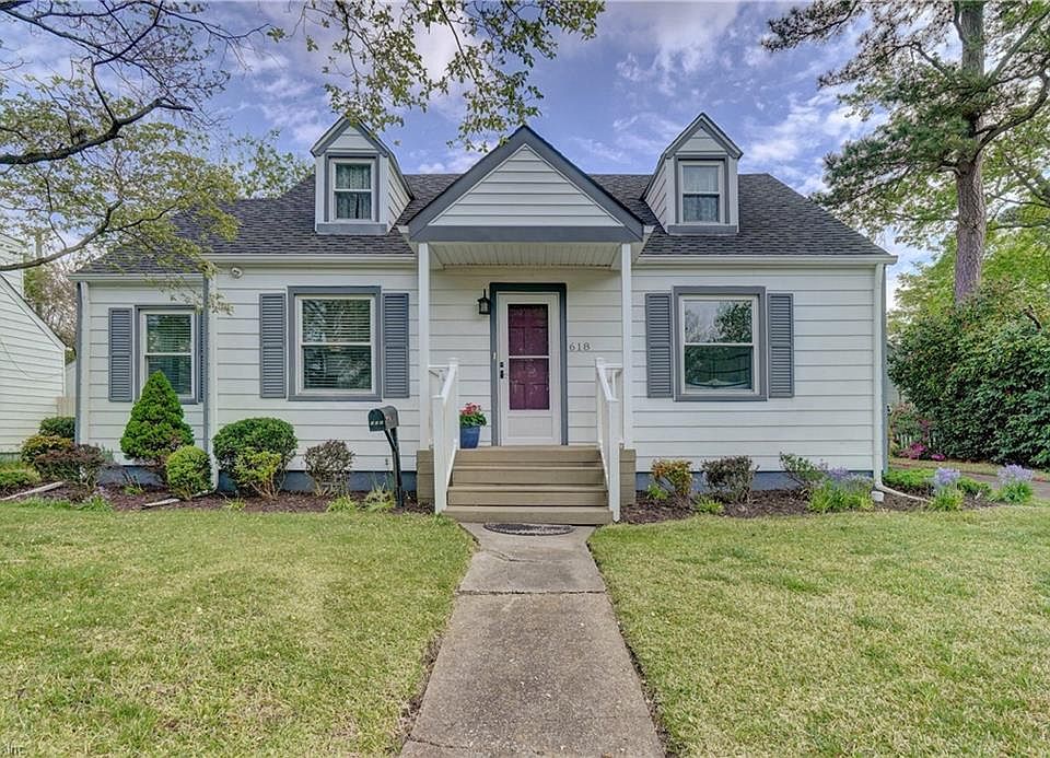 Welcome to charming 618 Burleigh!
