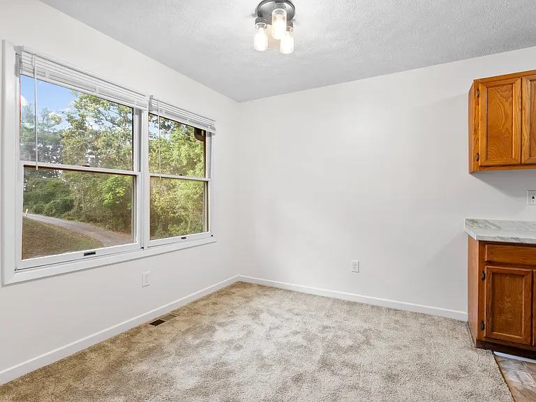 1 Rosecrest St #1D — Photo 3