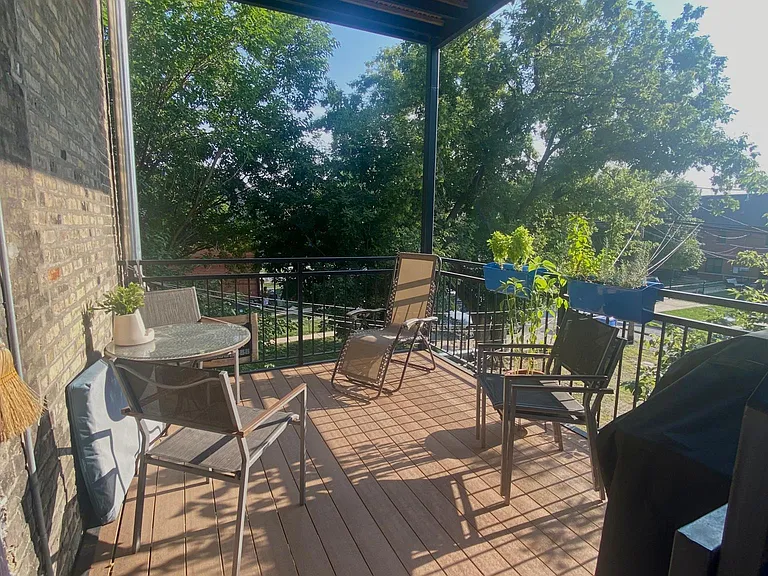 1510 N Talman Ave #2 — Photo 8