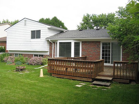 2nd image of 42229 Wickfield Ct