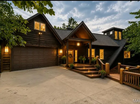 817 W Gray Friar, Lake Sherwood, MO 63357