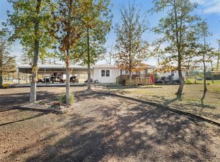 219 Saint Croix Ave, Florien, LA 71429