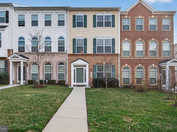 9008 Belo Gate Dr, Manassas Park, VA 20111