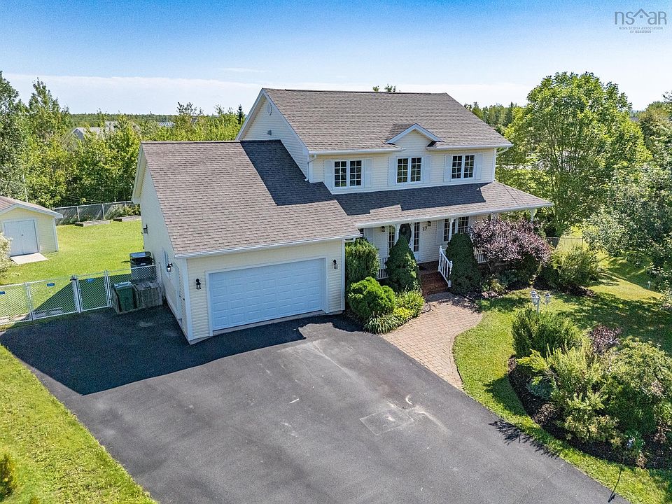 1st image of 17 Evergreen Cres