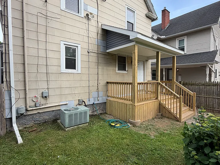 61 Edmonds St — Photo 32