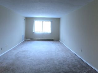 6211 Johnston Rd #10, Albany, NY 12203