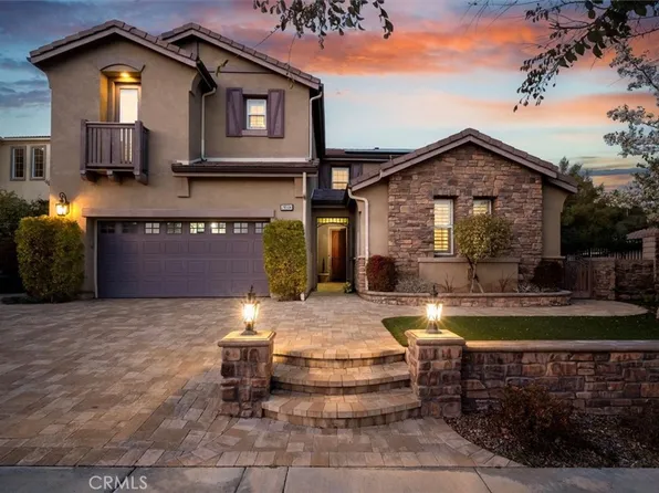 28504 Farrier Dr, Valencia, CA 91354