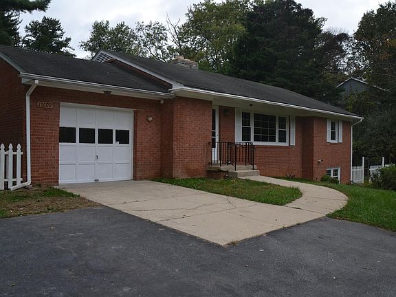 3rd image of 11609 John Dame Ln