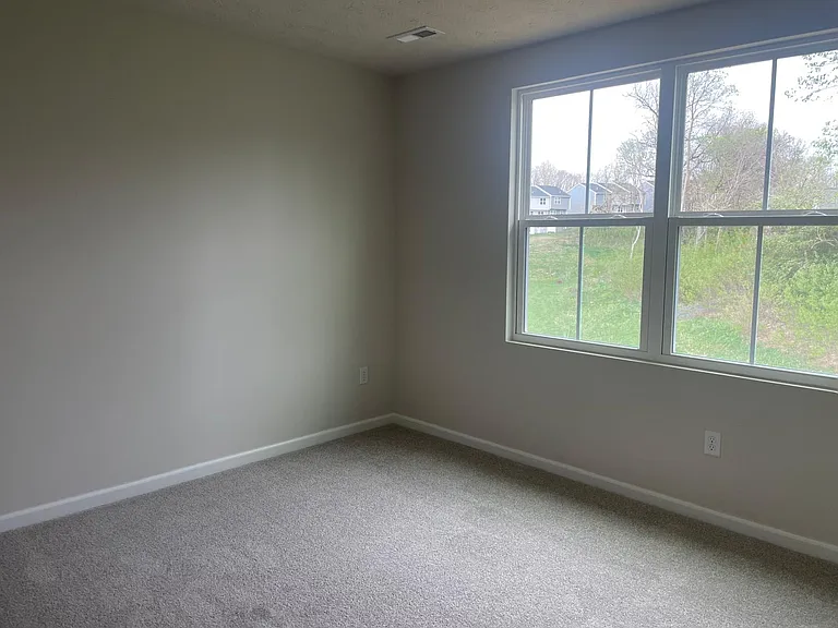 4031 Hemlock Ct — Photo 18