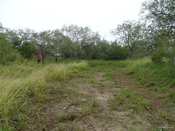 3rd image of 167 County Road 305