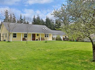 585 Island Ridge Way, Coupeville, WA 98239
