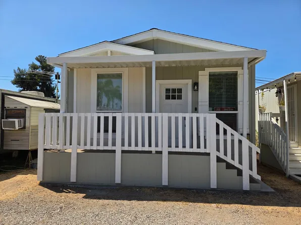 1369 E Main St #18, El Cajon, CA 92021