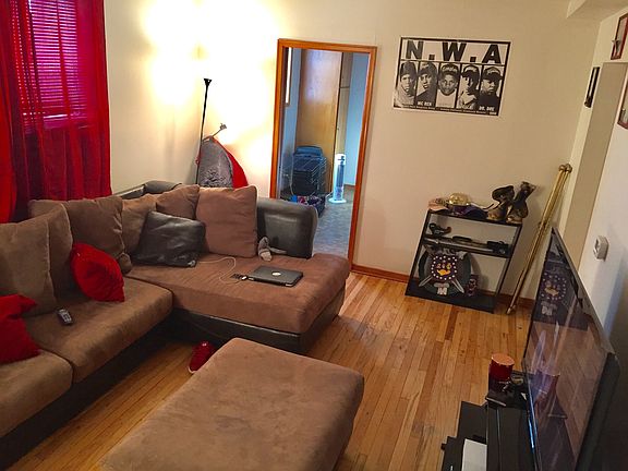 5th image of 420 S Walnut Ave Unit 1