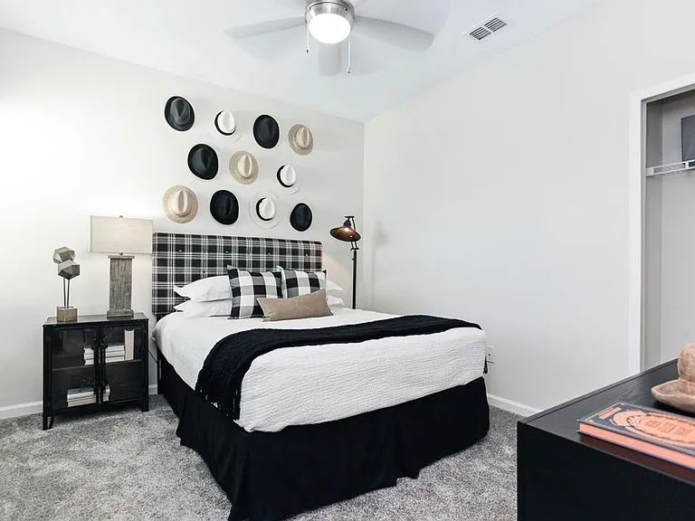 9818 Red Eagle Dr — Photo 13