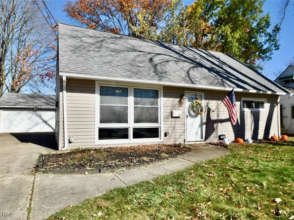 254 Best Dr, Berea, OH 44017