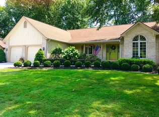 11402 Mourning Dove Dr, Painesville, OH 44077