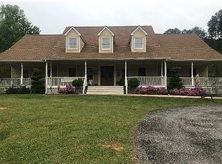 141 Brookside Ln, Brooks, GA 30205