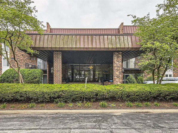 1053 W Ogden Ave #3-247, Naperville, IL 60563