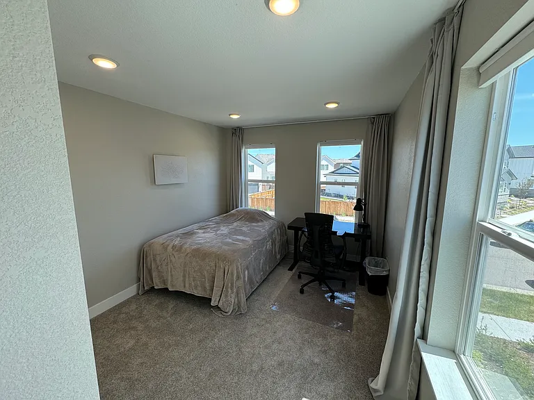 6363 N Emporia Ct — Photo 17