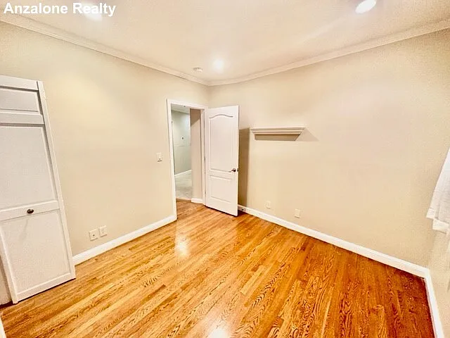 10 Harris St #4 — Photo 6