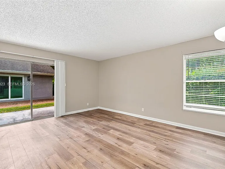 7196 SW 22nd Pl #7196 — Photo 16