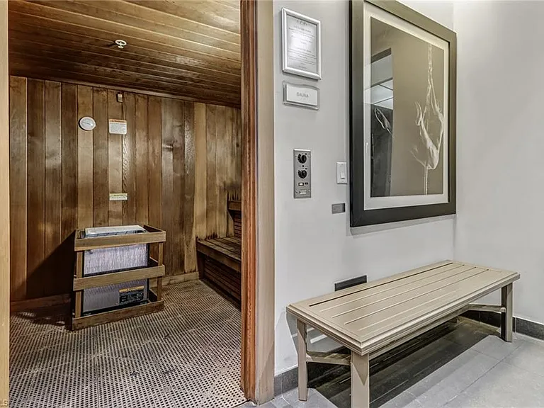 3000 Oasis Grand Blvd #606 — Photo 42