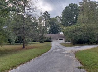 136 New Hope Rd, Fayetteville, GA 30214