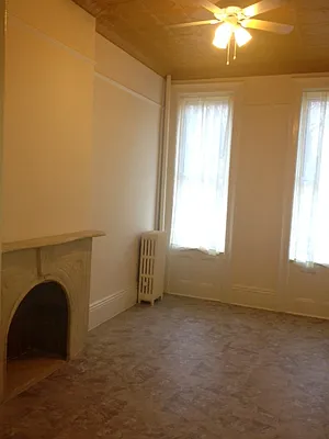 Rented by RES New York | media 7