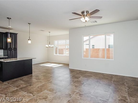 4th image of 7332 Chesapeake Cove St