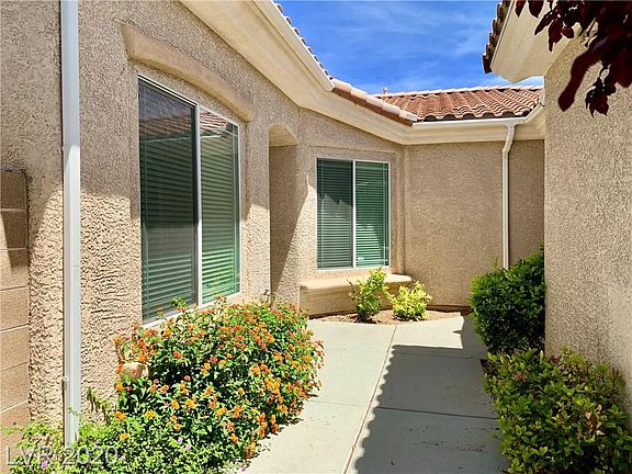 5th image of 5534 Villa Paola Ct