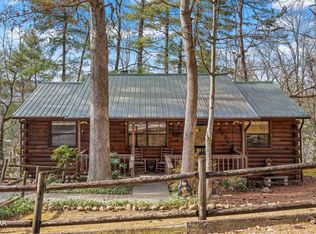 3226 Priscilla Heights Ln, Sevierville, TN 37862