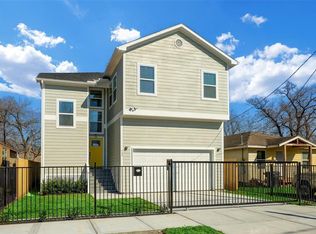 711 E 38th St, Houston, TX 77022