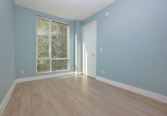 3rd image of 631 E 18th St APT 3B
